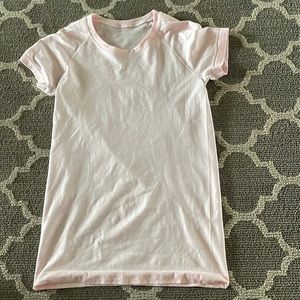 Lululemon swiftly tech